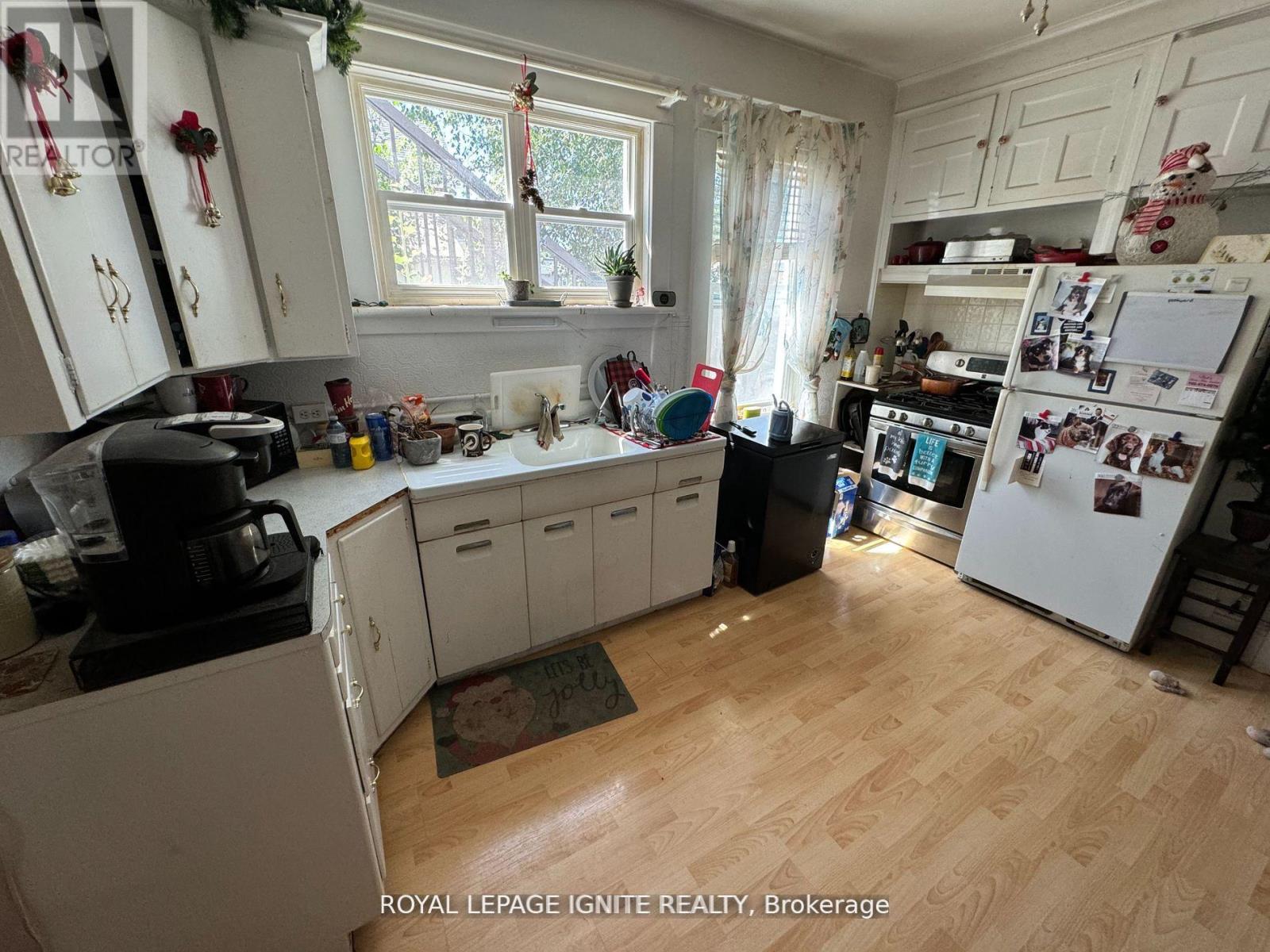 403 Mackay Street, Pembroke, Ontario  K8A 1E3 - Photo 8 - X12024635
