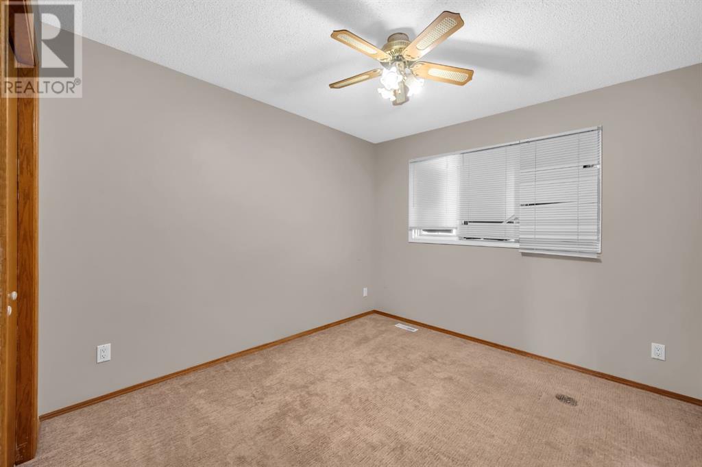 203 Coral Keys Drive Ne, Calgary, Alberta  T3J 3K7 - Photo 32 - A2193173