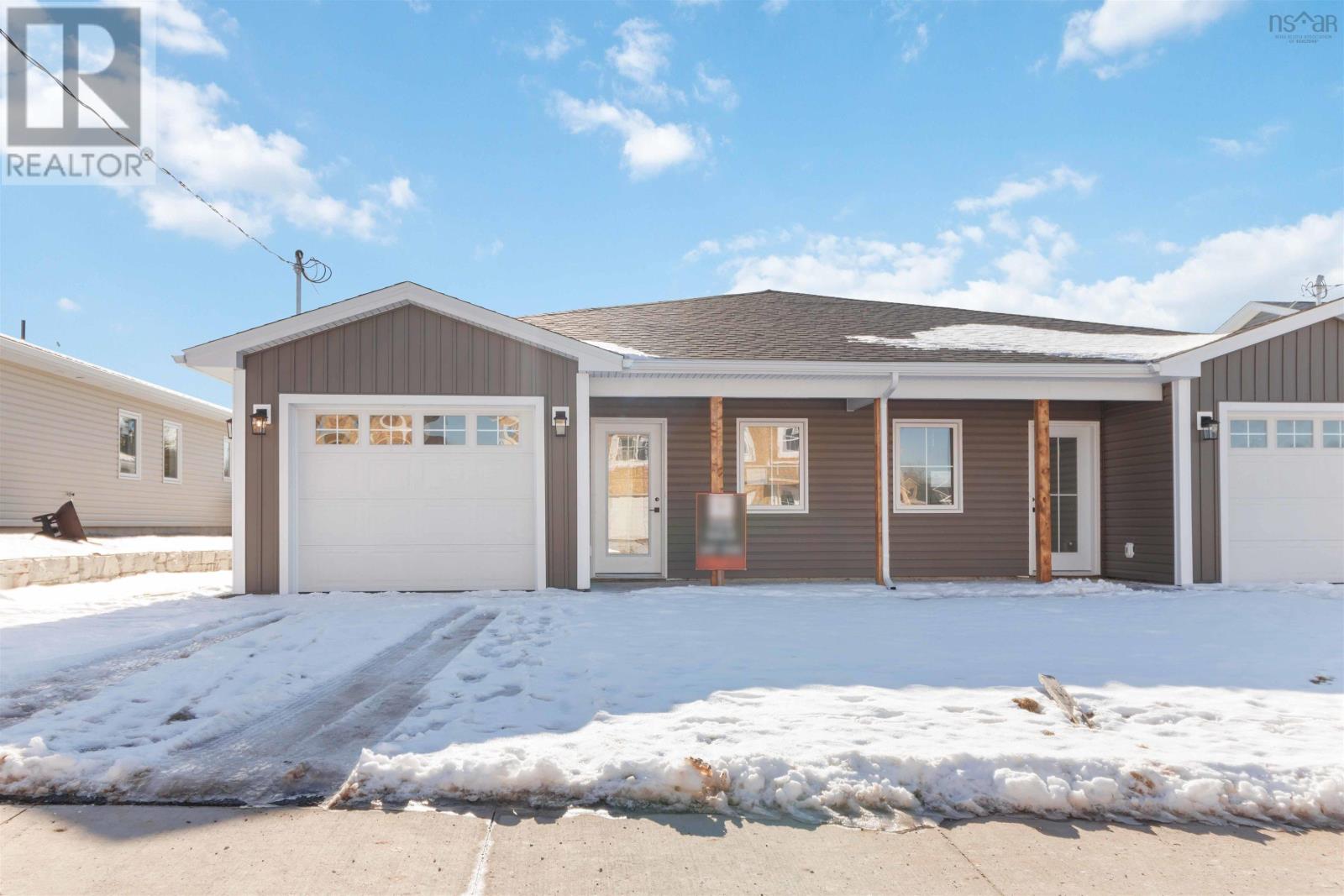 22 Jessome, Lantz, Nova Scotia  B2S 0K6 - Photo 2 - 202505108