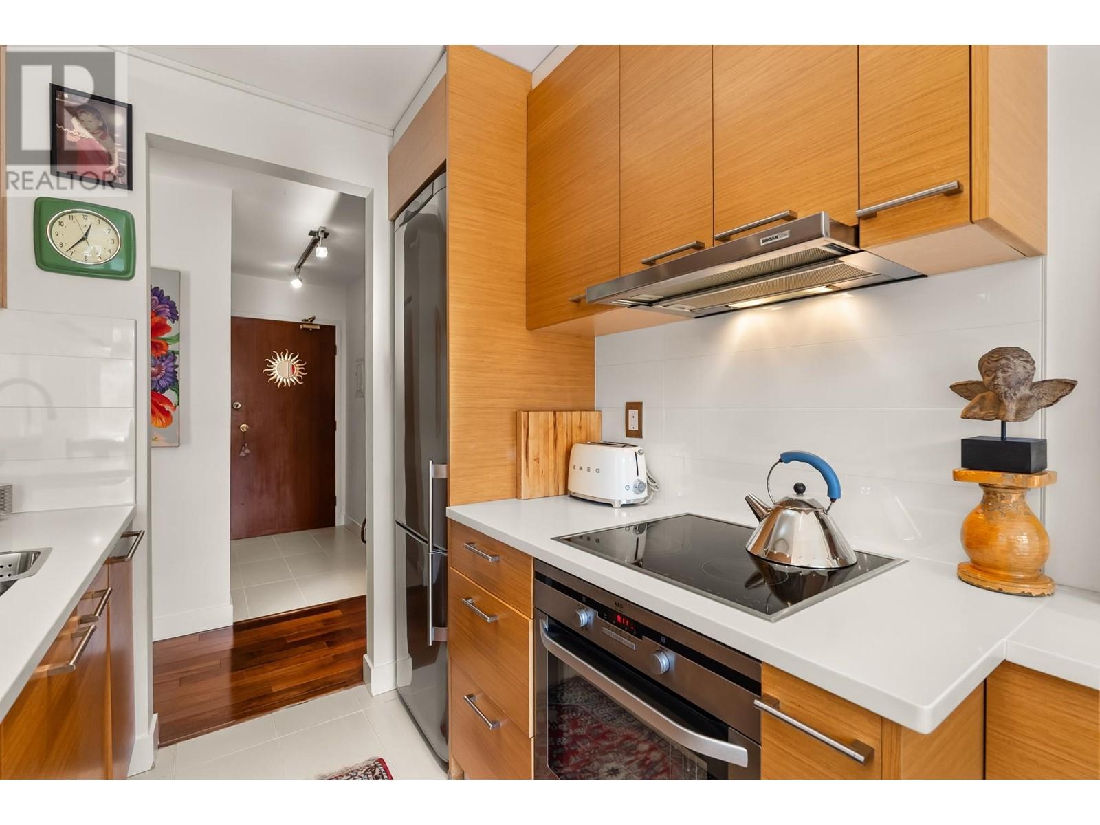 303 2335 York Avenue, Vancouver, British Columbia  V6K 1C8 - Photo 11 - R2978752