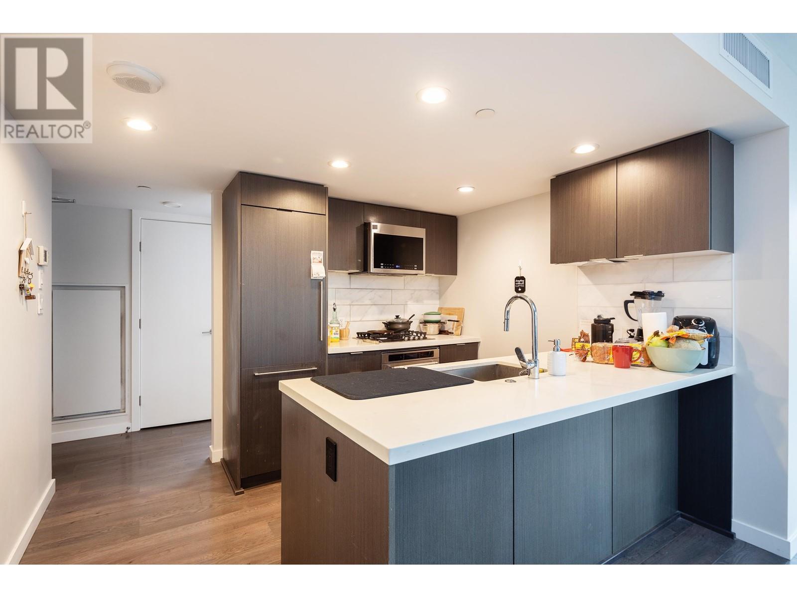 402 8238 Lord Street, Vancouver, British Columbia  V6P 0G7 - Photo 7 - R2978773