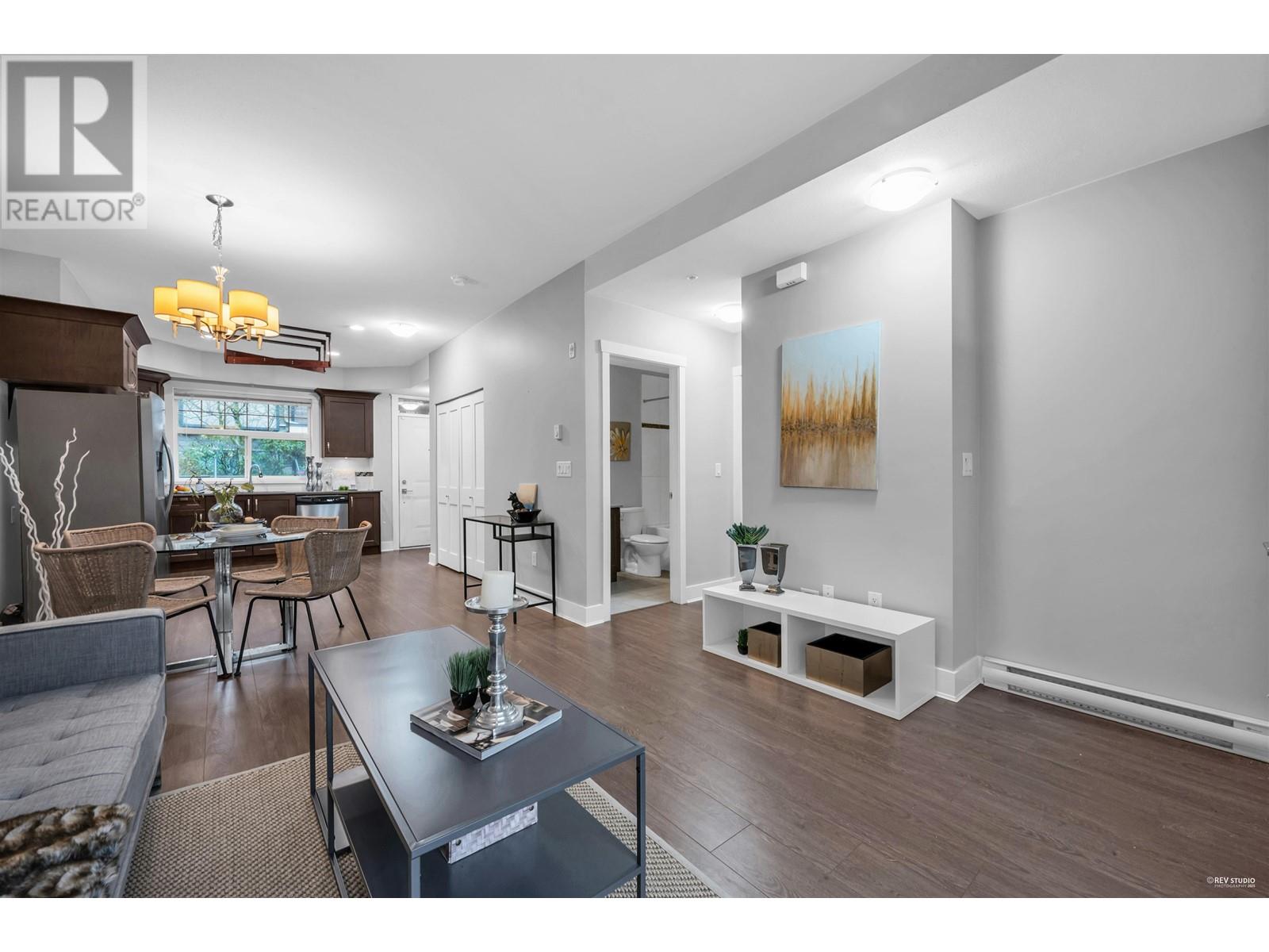 202 828 Royal Avenue, New Westminster, British Columbia  V3M 1J9 - Photo 6 - R2978776