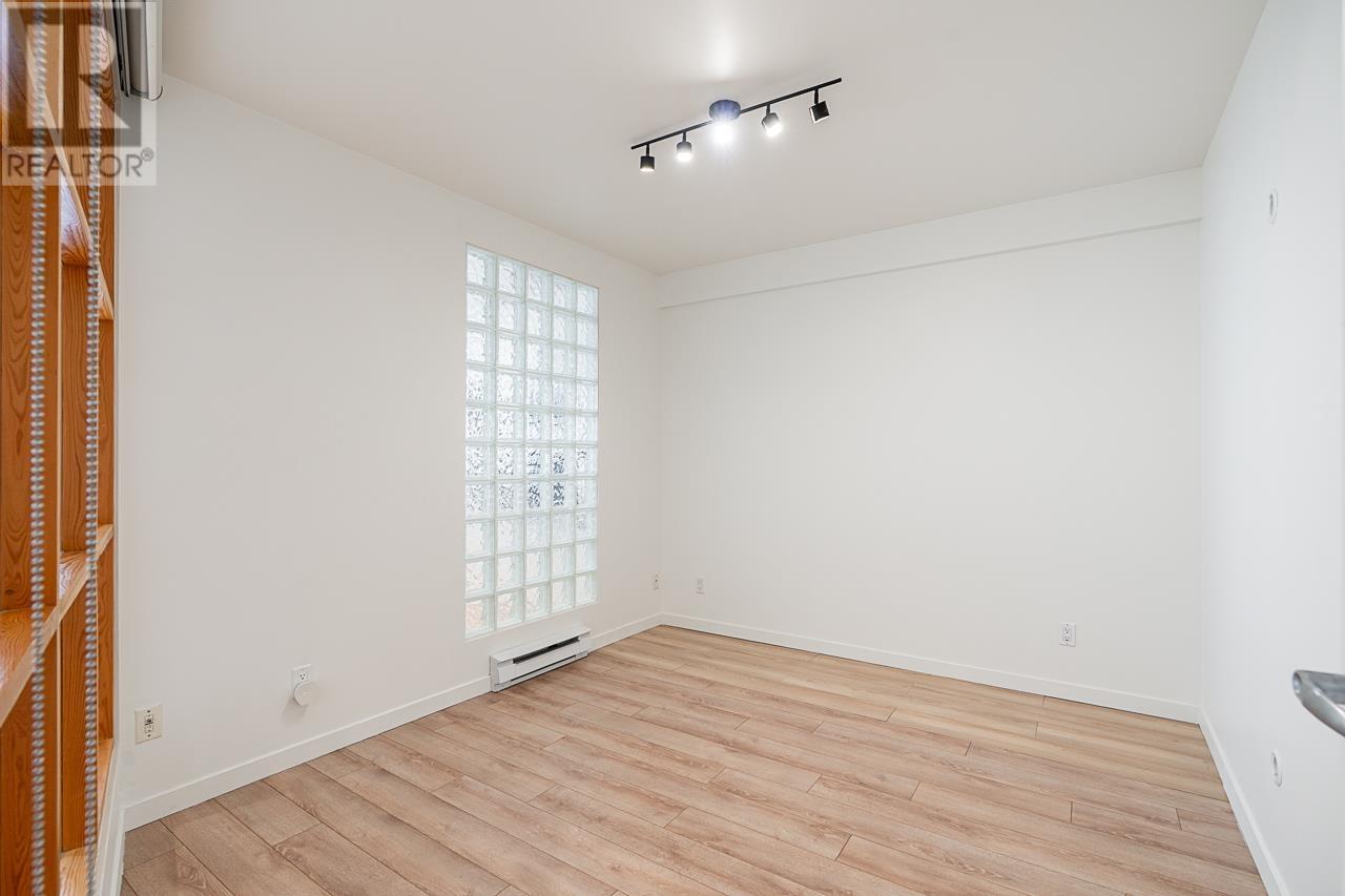 Listing Picture 17 of 21 : 405 1238 HOMER STREET, Vancouver / 溫哥華 - 魯藝地產 Yvonne Lu Group - MLS Medallion Club Member