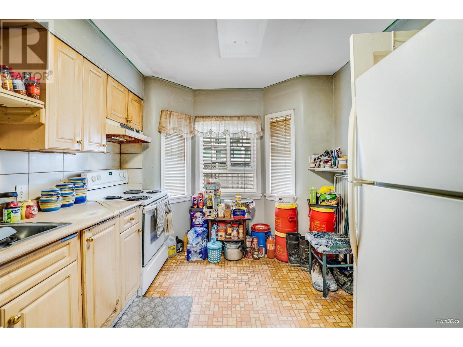 5416 Joyce Street, Vancouver, British Columbia  V5R 4H5 - Photo 12 - R2978775