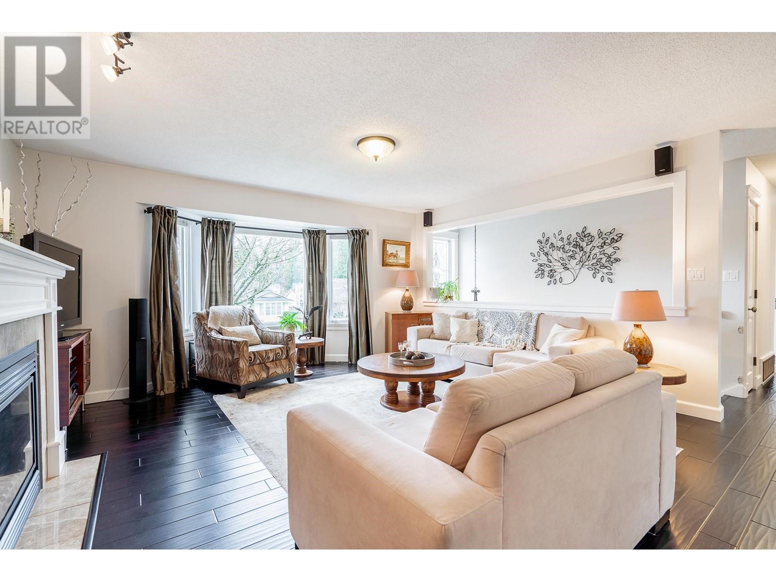 12122 207a Street, Maple Ridge, British Columbia  V2X 9S8 - Photo 3 - R2978824