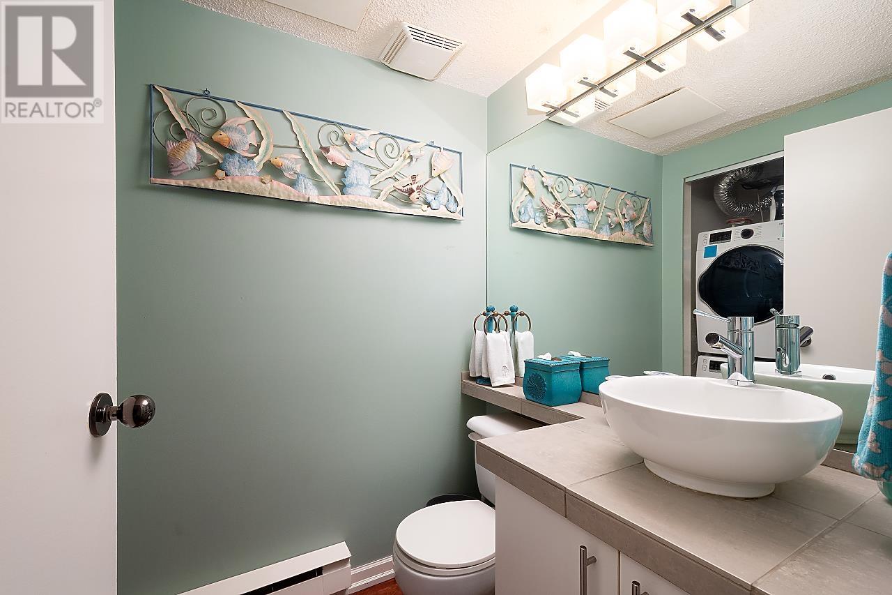 Listing Picture 11 of 22 : 207 1515 W 2ND AVENUE, Vancouver / 溫哥華 - 魯藝地產 Yvonne Lu Group - MLS Medallion Club Member