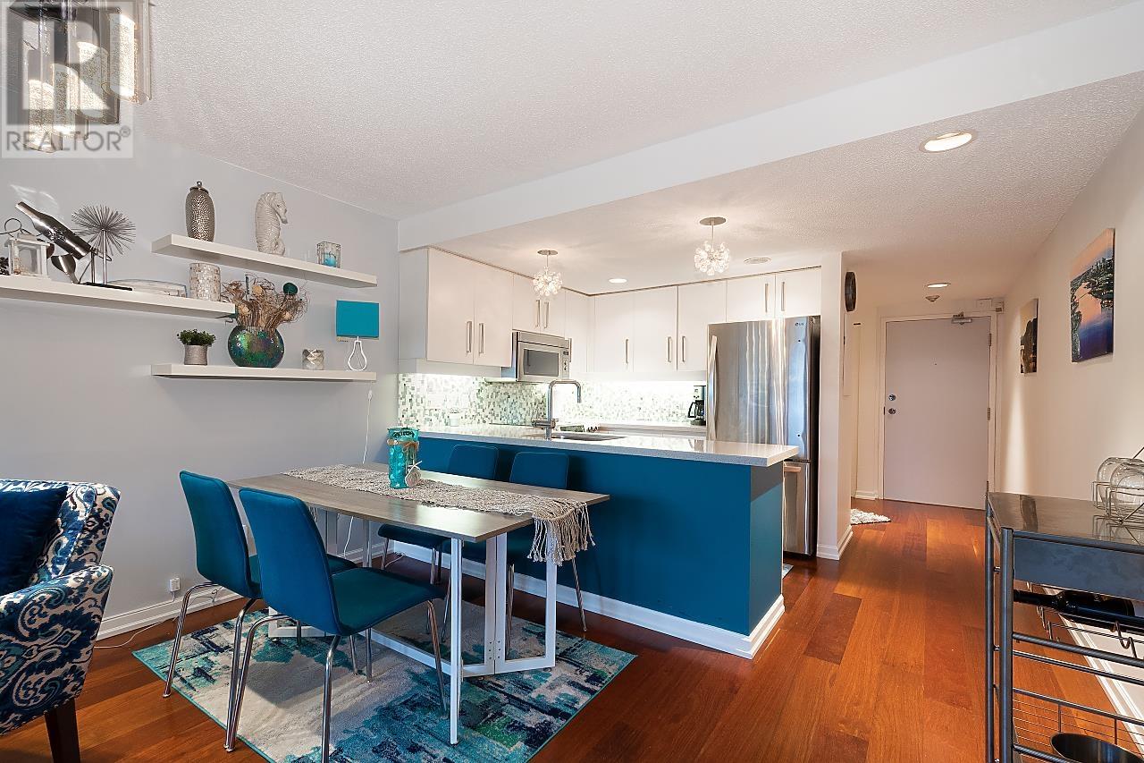 Listing Picture 7 of 22 : 207 1515 W 2ND AVENUE, Vancouver / 溫哥華 - 魯藝地產 Yvonne Lu Group - MLS Medallion Club Member