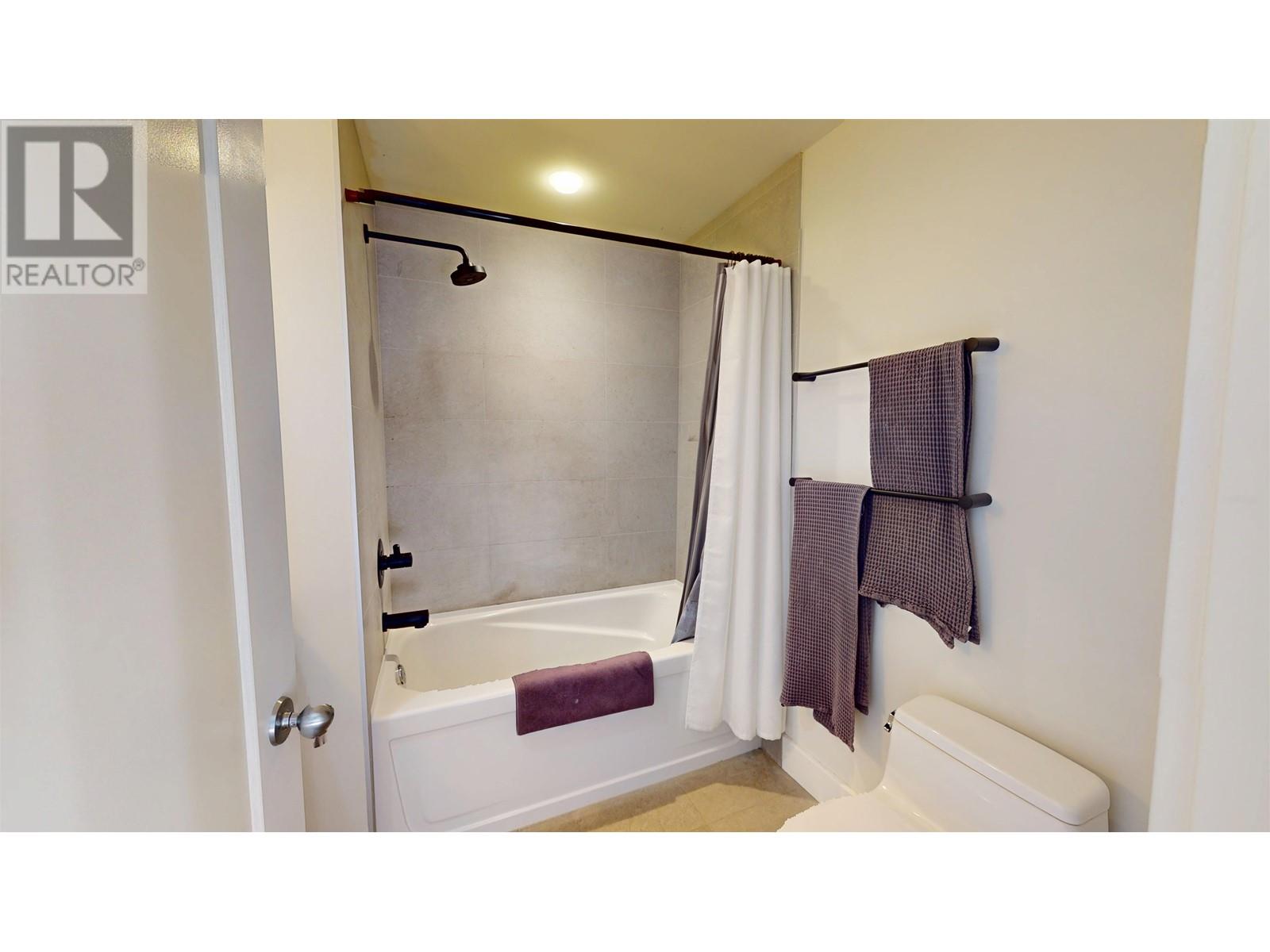 2686 Point Grey Road, Vancouver, British Columbia  V6K 1A5 - Photo 11 - R2977777