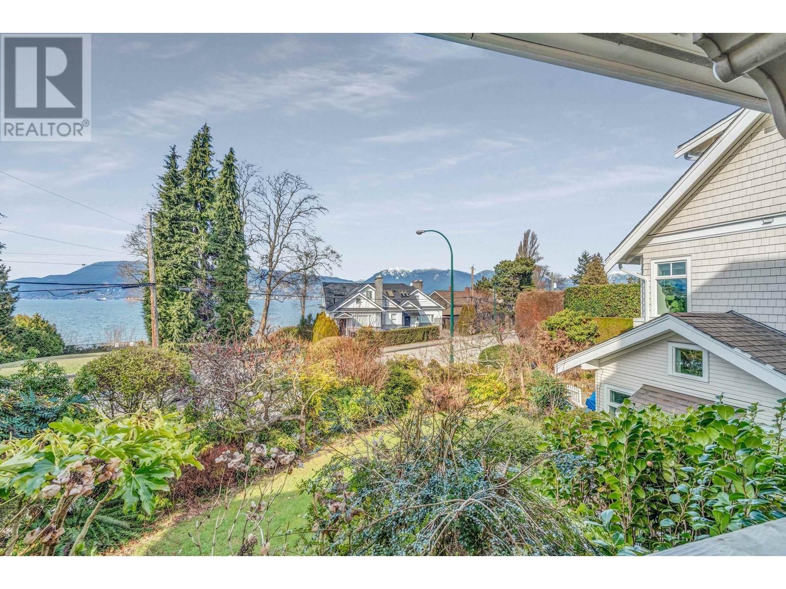 2686 Point Grey Road, Vancouver, British Columbia  V6K 1A5 - Photo 18 - R2977777