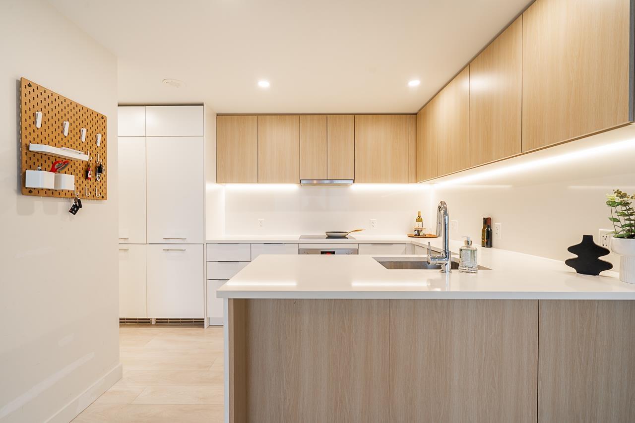 1408 13318 104 Avenue, Surrey, British Columbia  V3T 0R2 - Photo 10 - R2978832