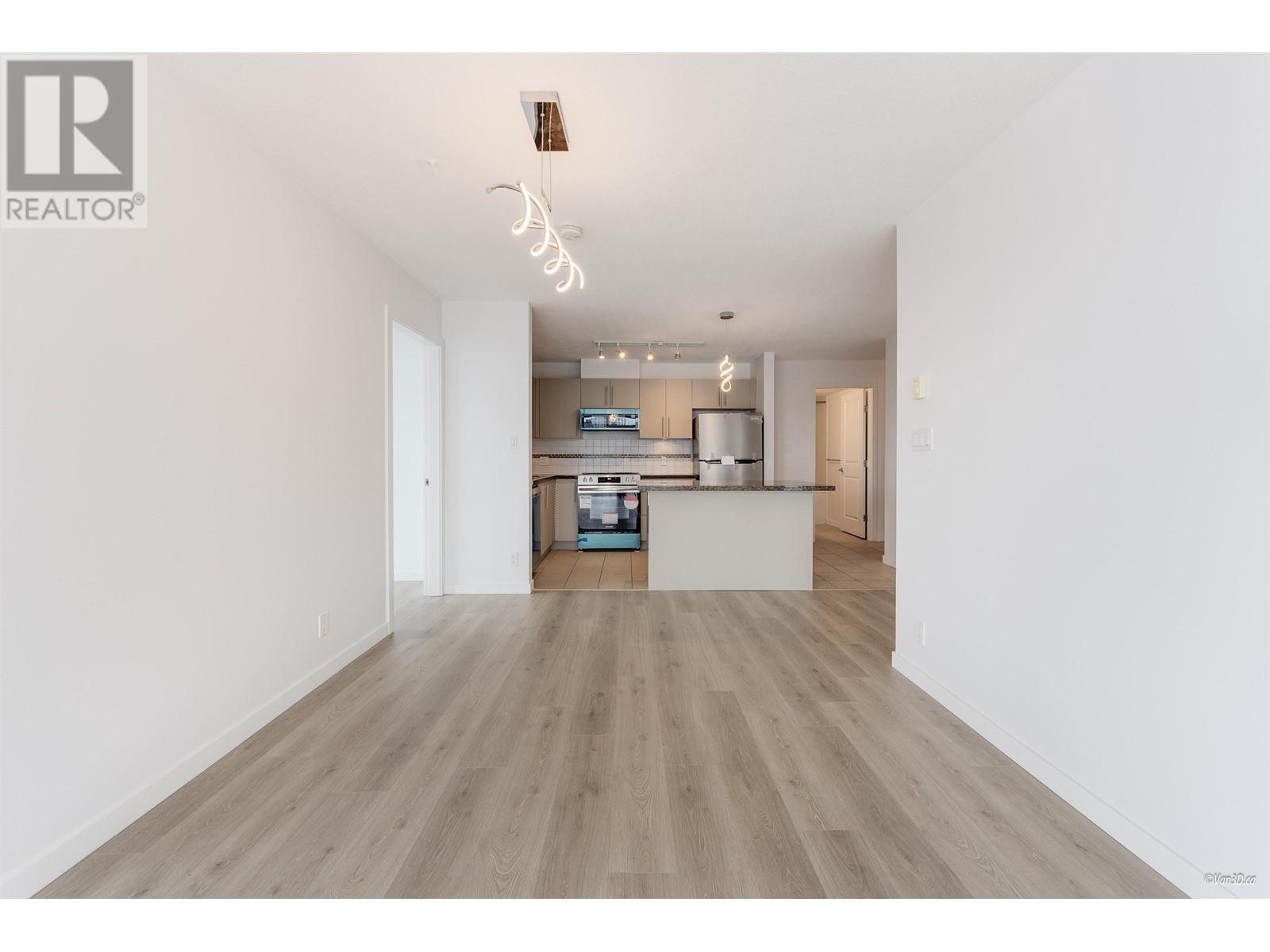 2106 5611 Goring Street, Burnaby, British Columbia  V5B 0A3 - Photo 12 - R2978578
