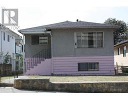 3228 VANNESS AVENUE, Vancouver, British Columbia