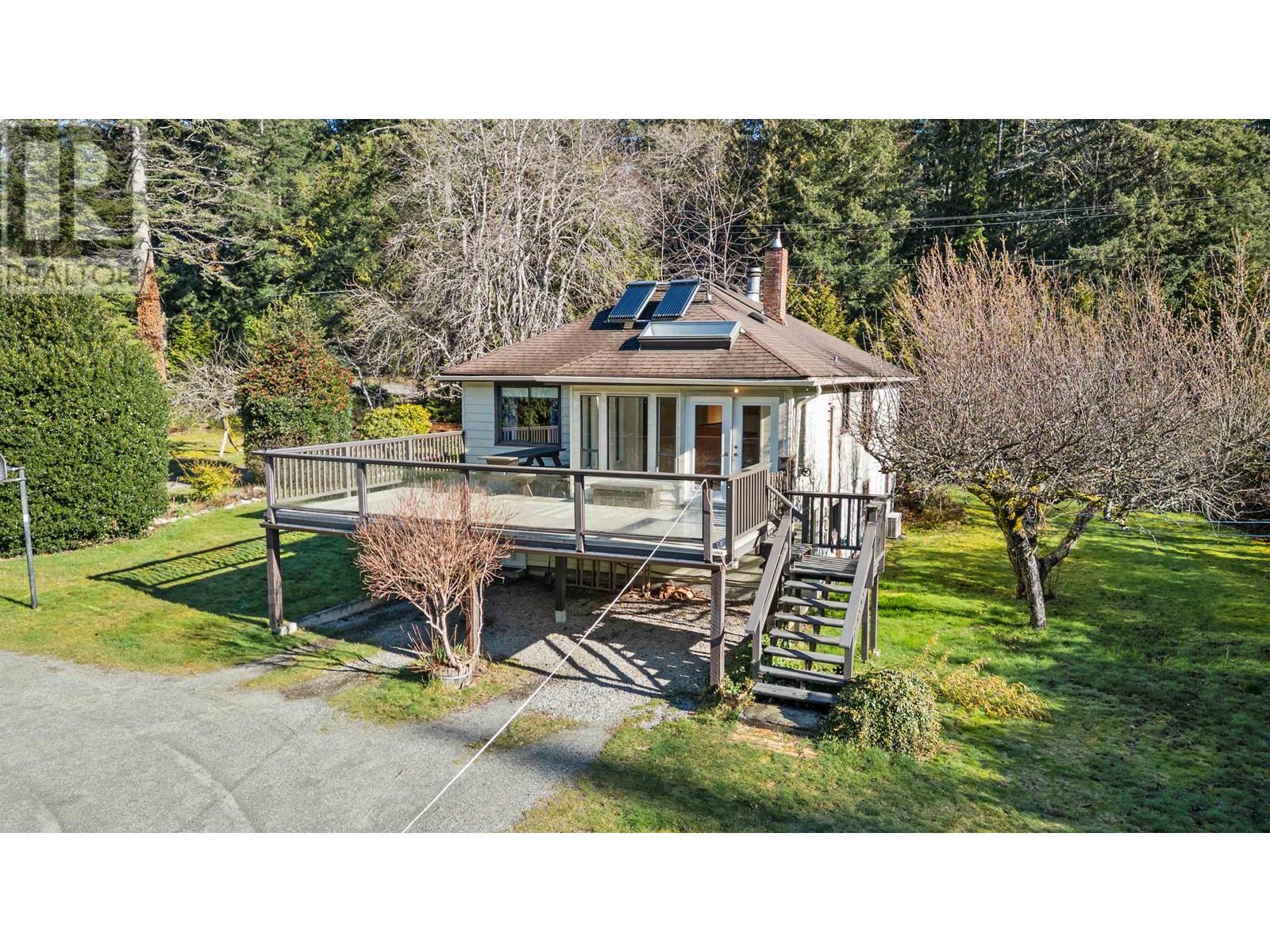 Property at 1171 ROBERTS CREEK ROAD image 3