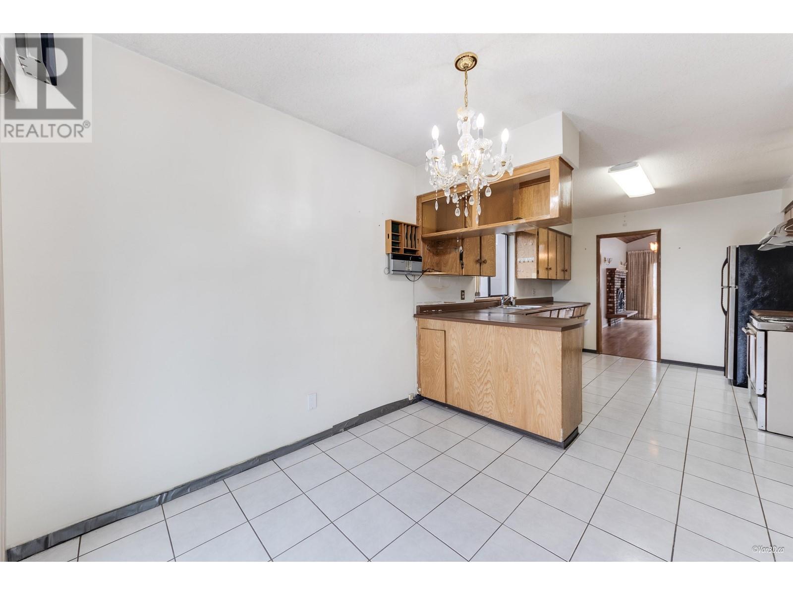 4688 Manor Street, Vancouver, British Columbia  V5R 3X6 - Photo 10 - R2975507