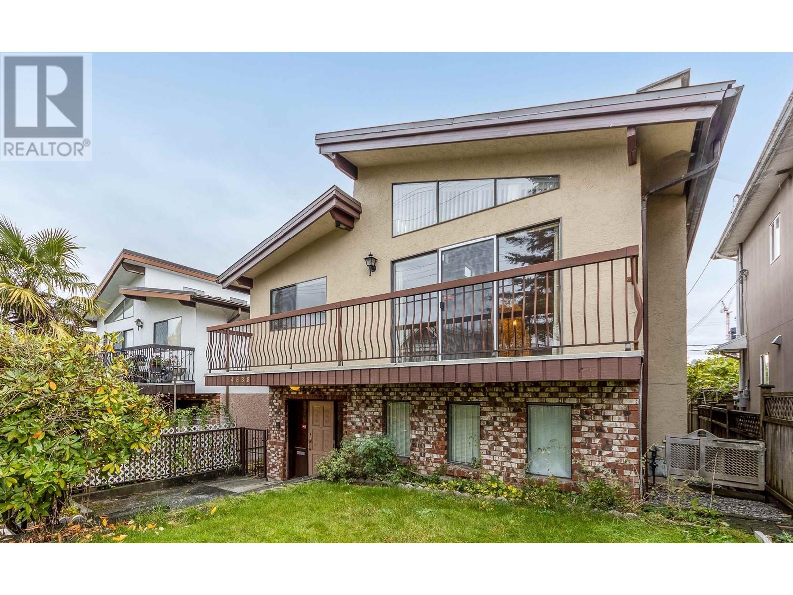 4688 Manor Street, Vancouver, British Columbia  V5R 3X6 - Photo 2 - R2975507