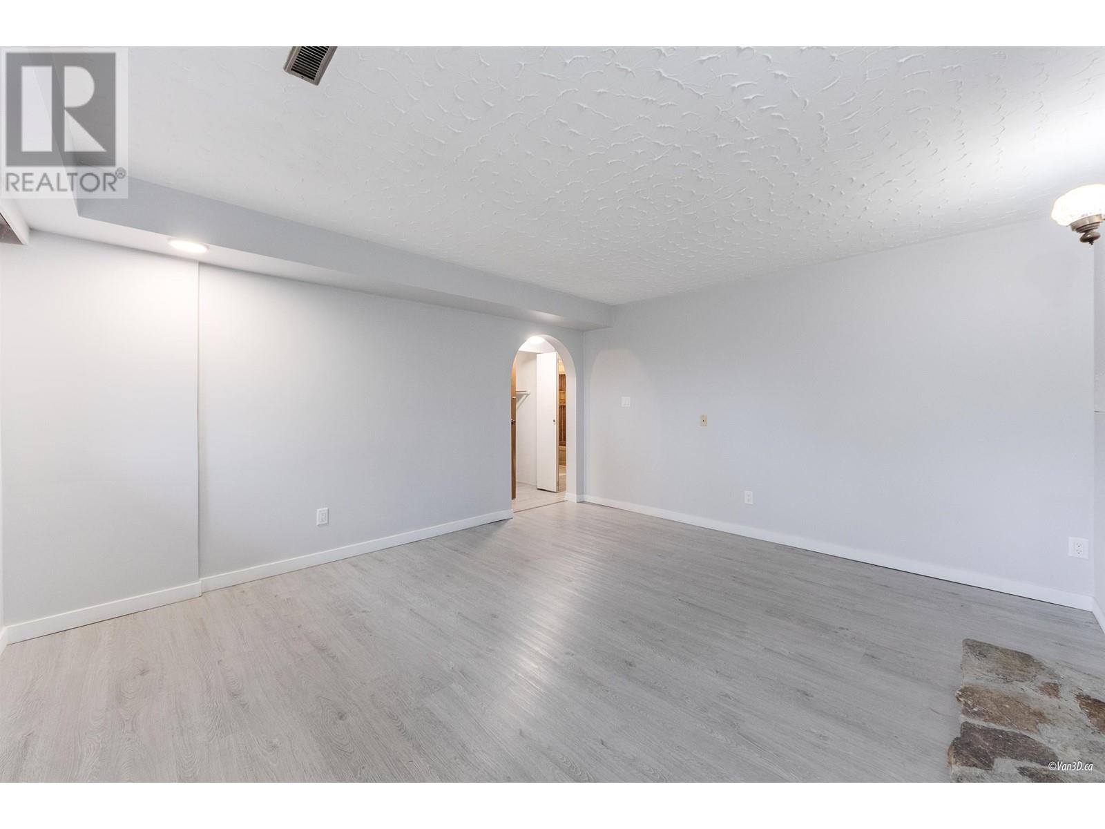 4688 Manor Street, Vancouver, British Columbia  V5R 3X6 - Photo 21 - R2975507