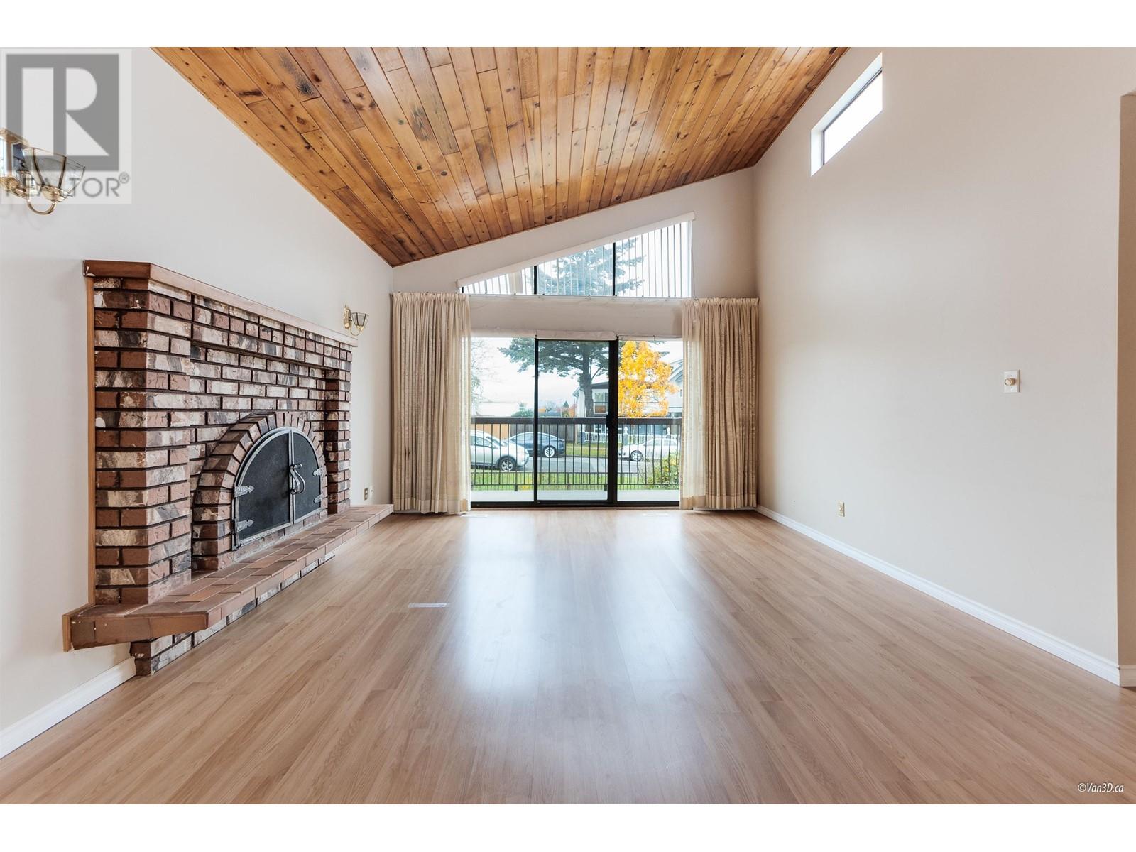 4688 Manor Street, Vancouver, British Columbia  V5R 3X6 - Photo 5 - R2975507