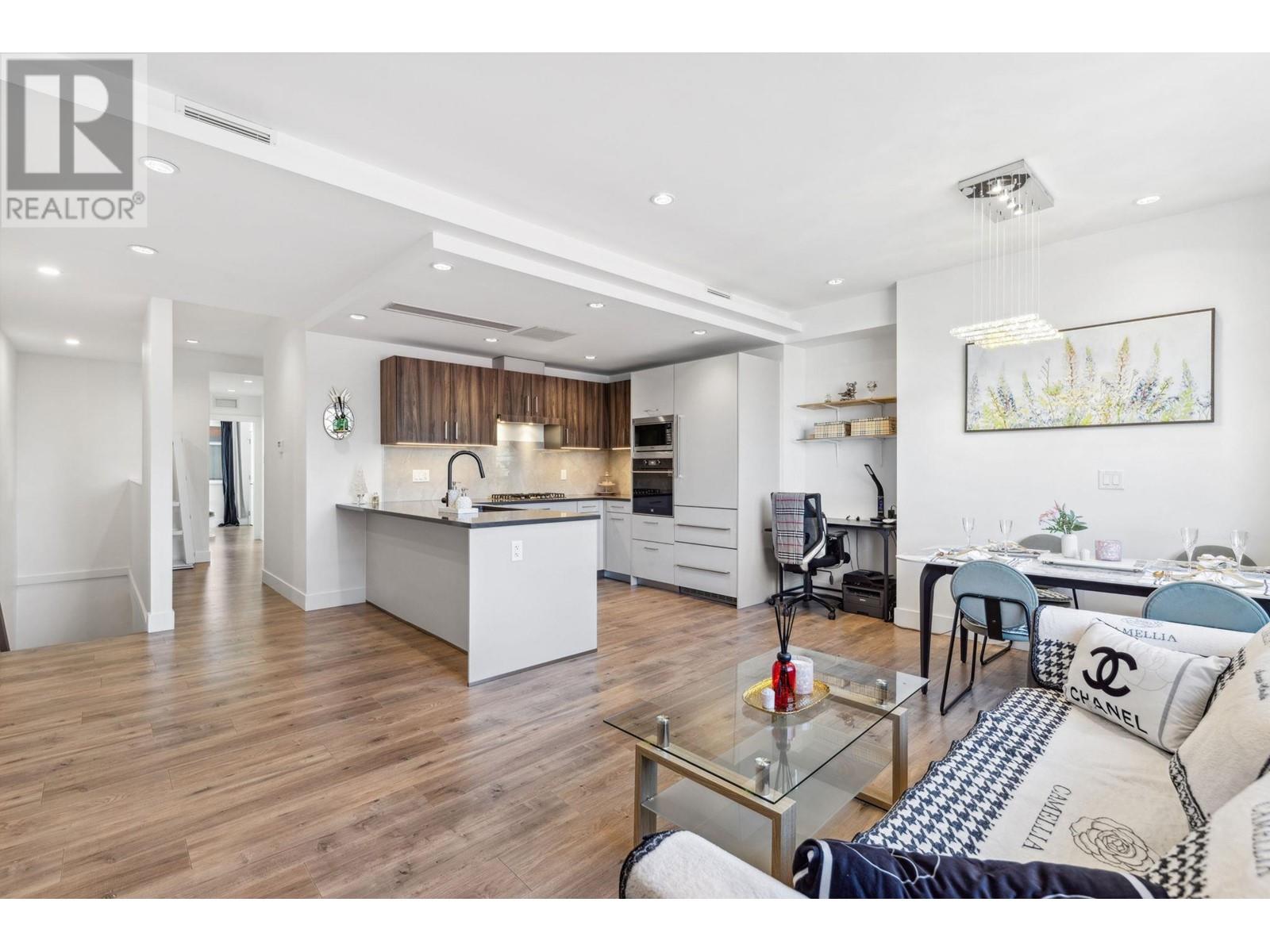 Listing Picture 16 of 40 : 11 7000 WILLIAMS ROAD, Richmond / 烈治文 - 魯藝地產 Yvonne Lu Group - MLS Medallion Club Member