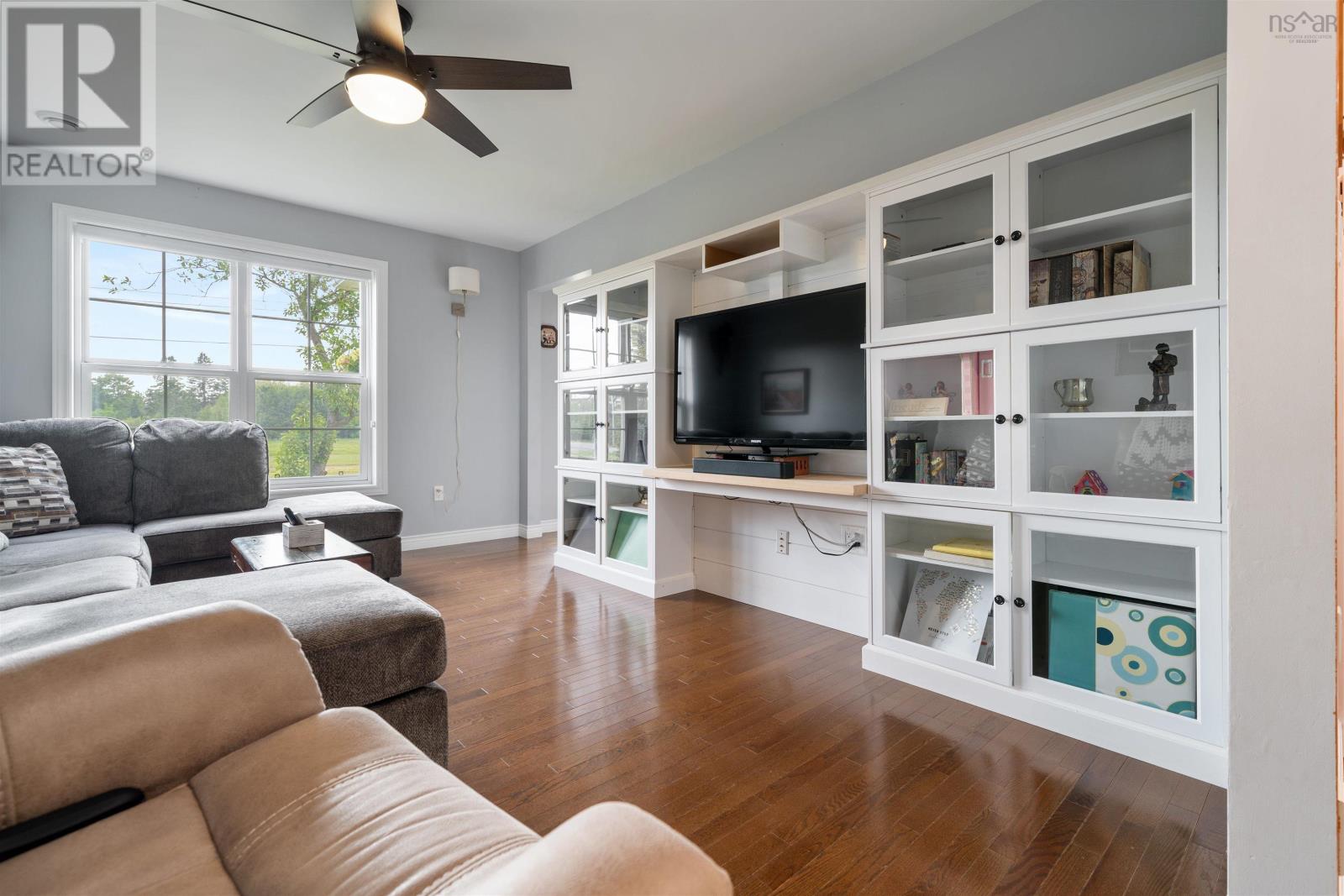 14 Mill Street, parrsboro, Nova Scotia