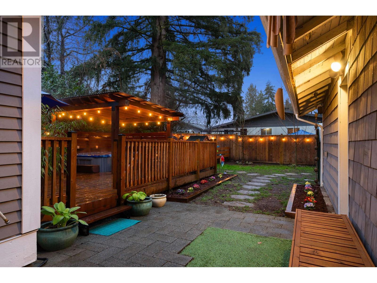 20976 Dewdney Trunk Road, Maple Ridge, British Columbia  V2X 3E9 - Photo 19 - R2978801