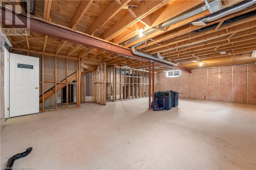 77 Colonial Crescent, Grimsby, Ontario  L3M 5H4 - Photo 33 - 40700726