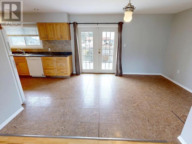 Property at 4783 ONTARIO AVE image 4