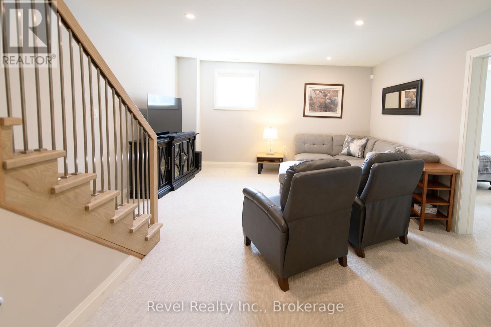 1911 Shore Lane, Wasaga Beach, Ontario  L9Z 1T8 - Photo 28 - S12024730