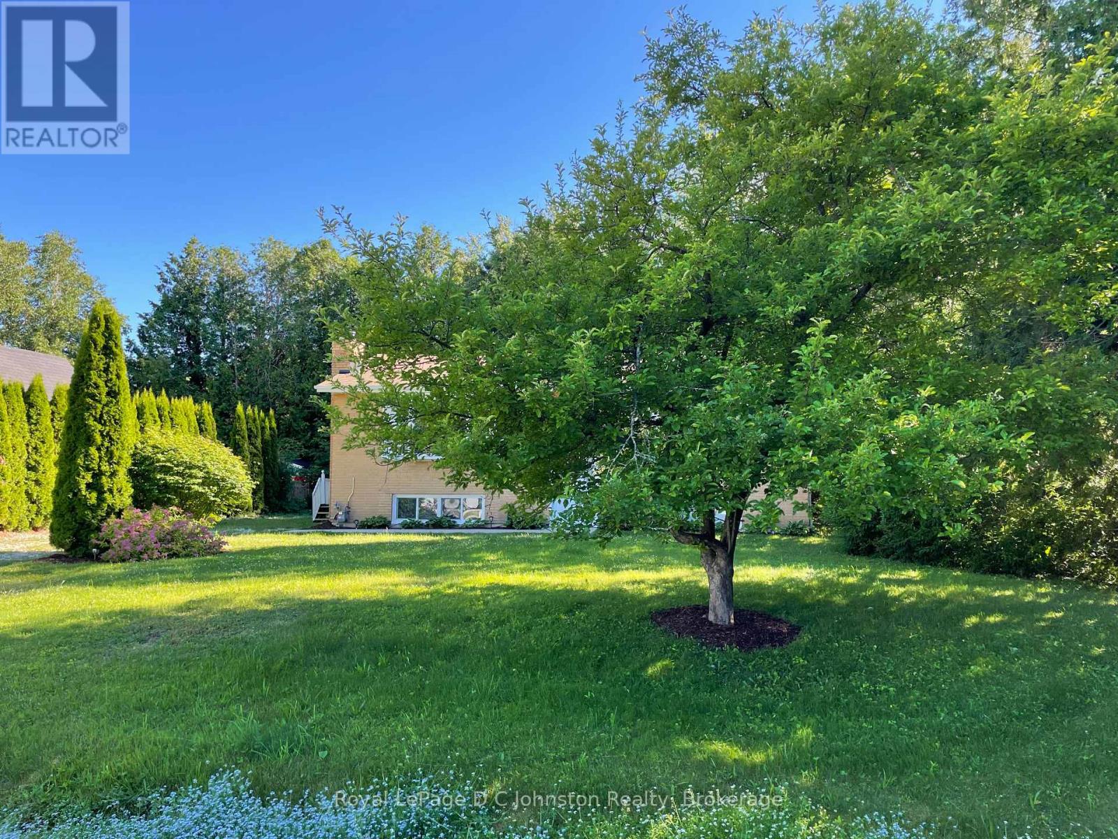 #1 & #2 - 341 Palmerston Street, Saugeen Shores, Ontario  N0H 2L0 - Photo 25 - X12024743