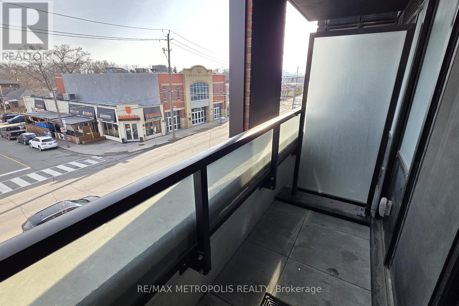 307 - 2300 St Clair Avenue W, Toronto, Ontario  M6N 0B3 - Photo 16 - W12024724