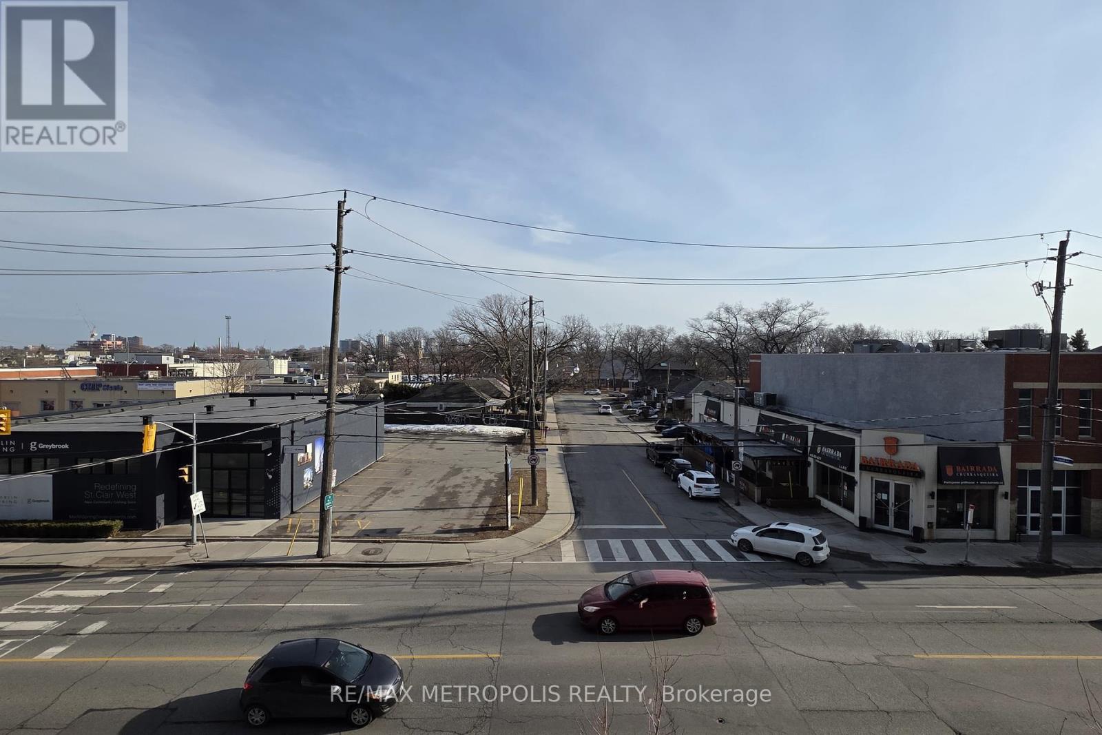 307 - 2300 St Clair Avenue W, Toronto, Ontario  M6N 0B3 - Photo 17 - W12024724