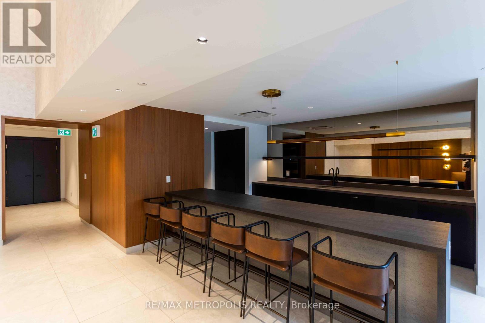 307 - 2300 St Clair Avenue W, Toronto, Ontario  M6N 0B3 - Photo 24 - W12024724