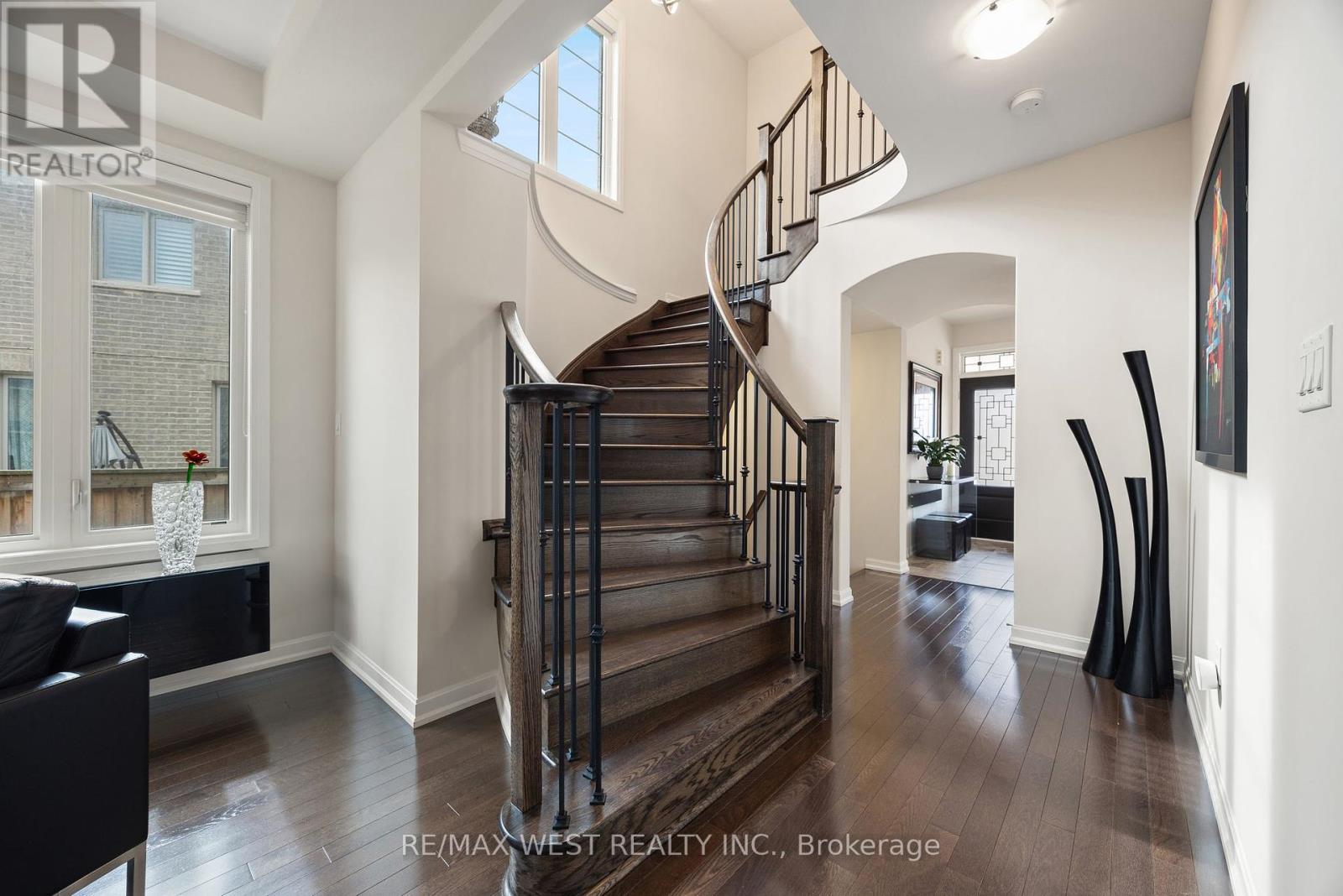 Property at 109 MASTERMAN CRESCENT image 3