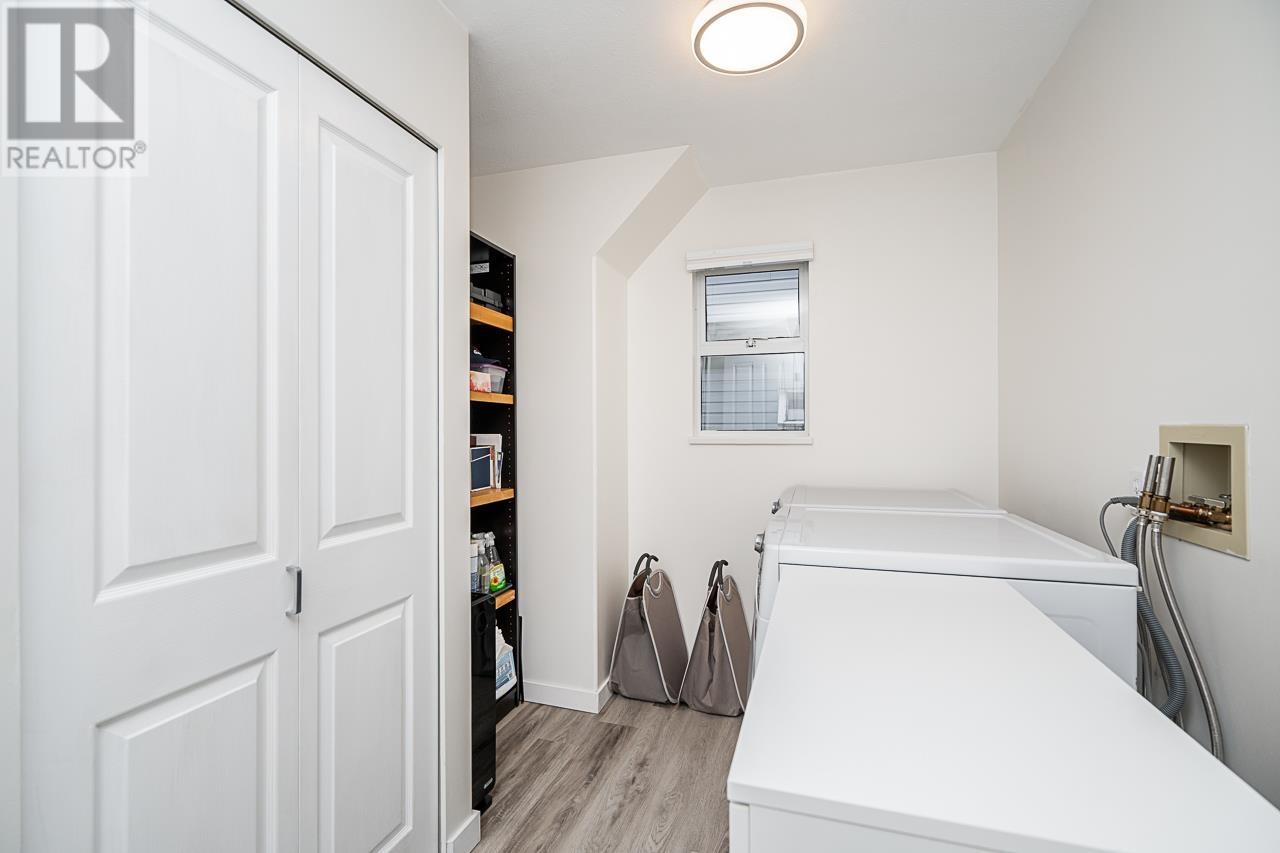 2926 Valleyvista Drive, Coquitlam, British Columbia  V3E 2P3 - Photo 19 - R2978798