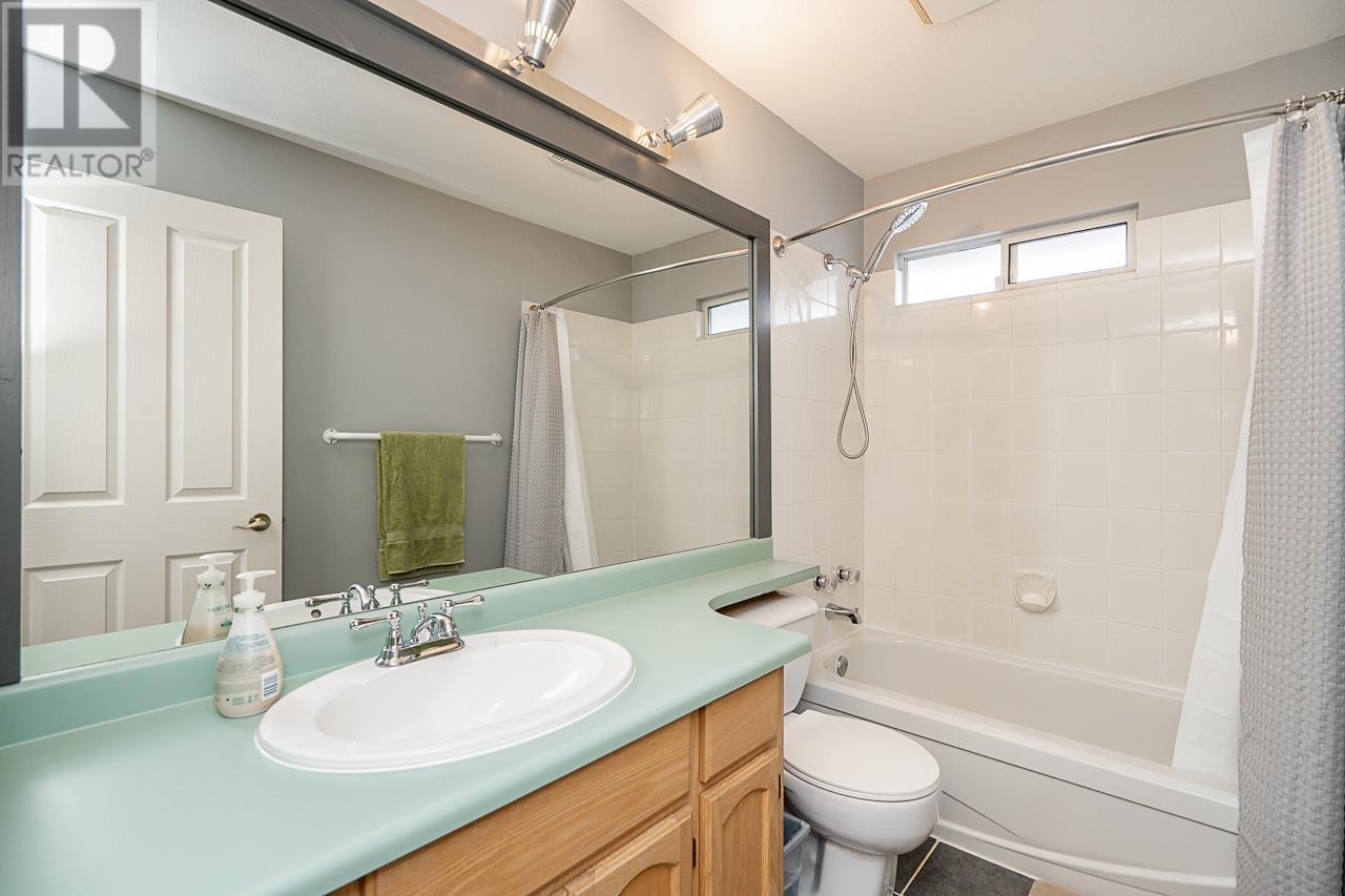 2926 Valleyvista Drive, Coquitlam, British Columbia  V3E 2P3 - Photo 33 - R2978798