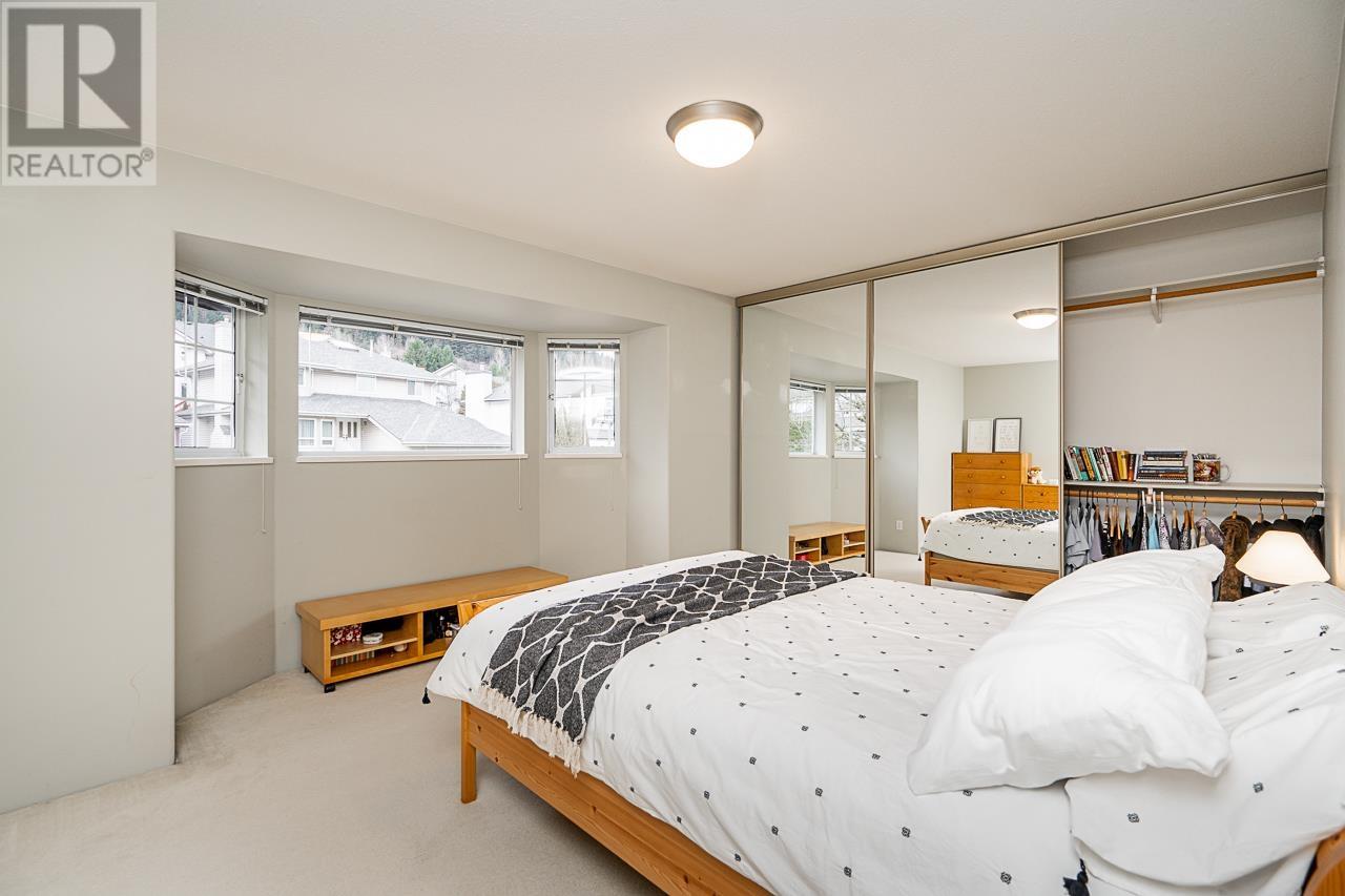 2926 Valleyvista Drive, Coquitlam, British Columbia  V3E 2P3 - Photo 28 - R2978798