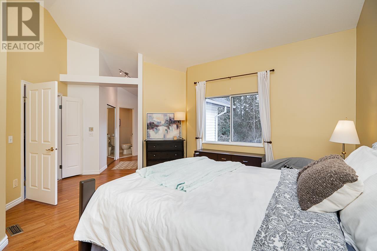 2926 Valleyvista Drive, Coquitlam, British Columbia  V3E 2P3 - Photo 23 - R2978798
