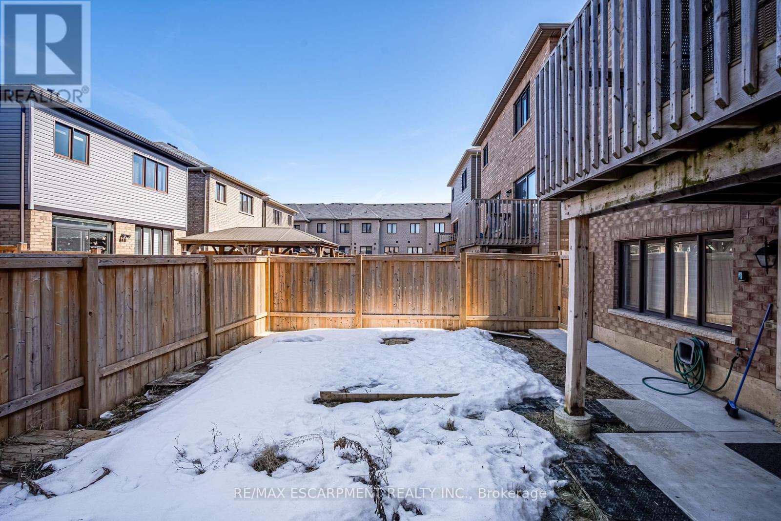 88 Scarletwood Street, Hamilton, Ontario  L8J 0K8 - Photo 28 - X12024715