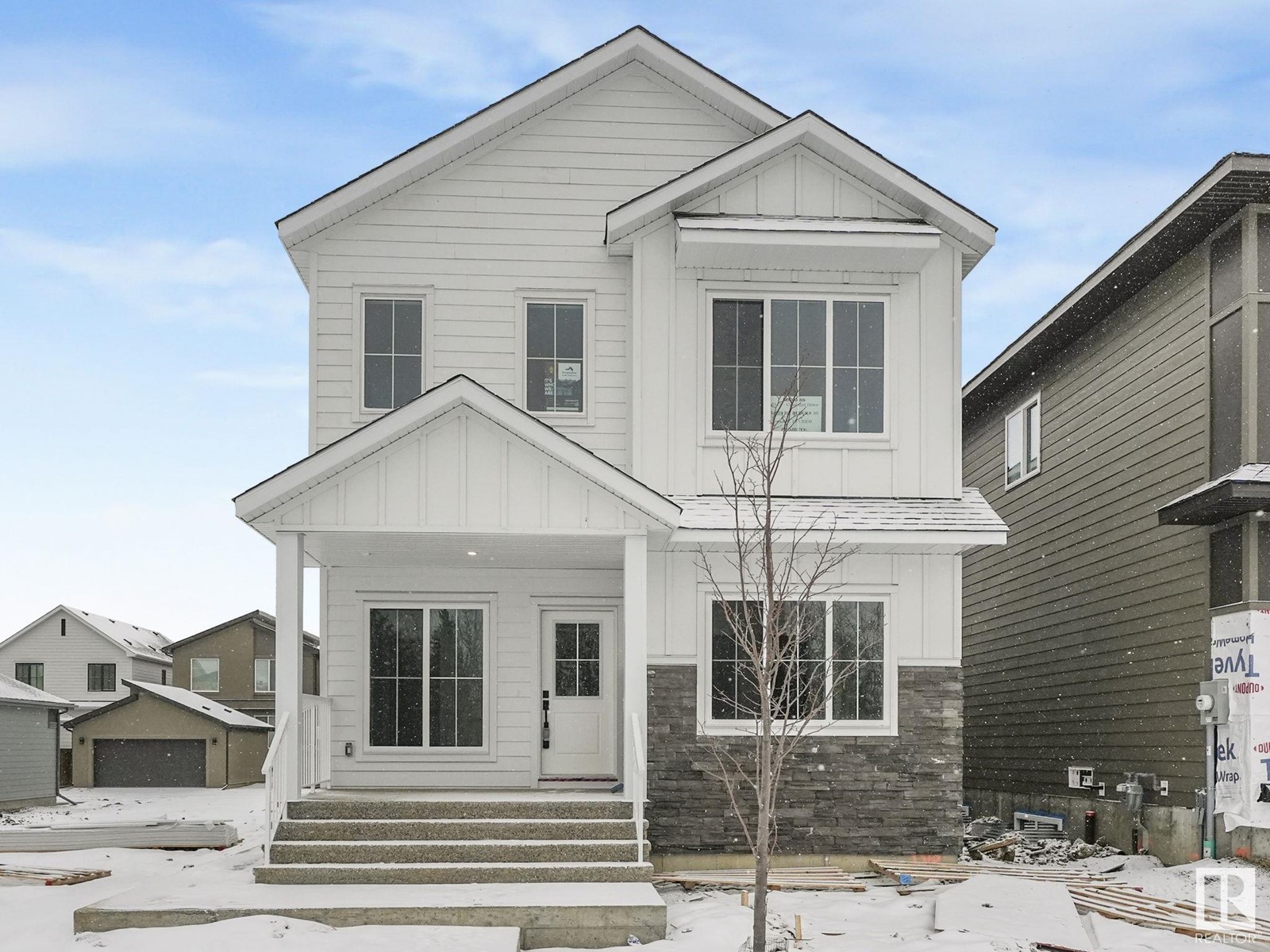 Property at 6113 CRAWFORD DR SW image 1