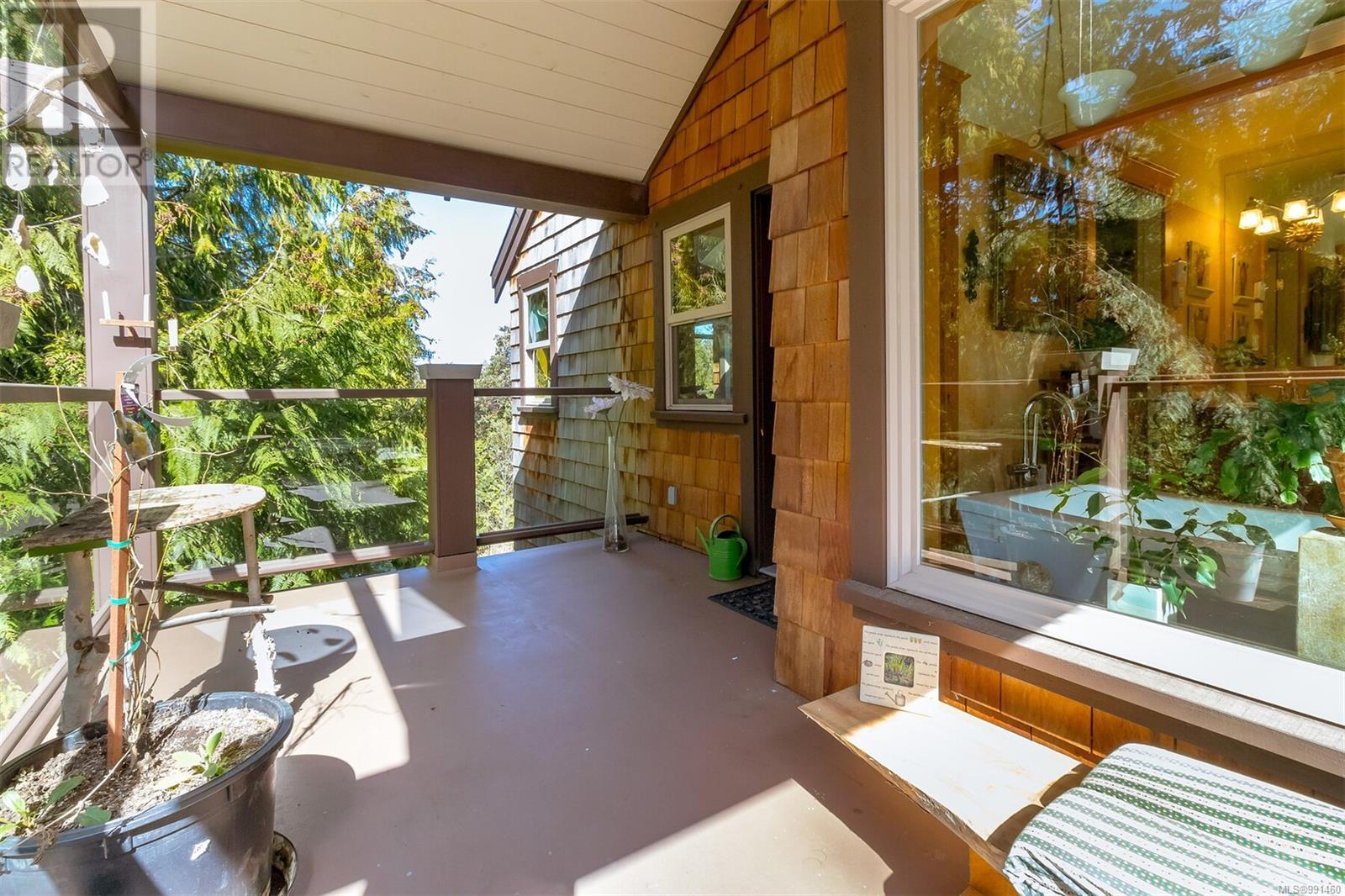 Property at 1860 Ashling Rd image 4
