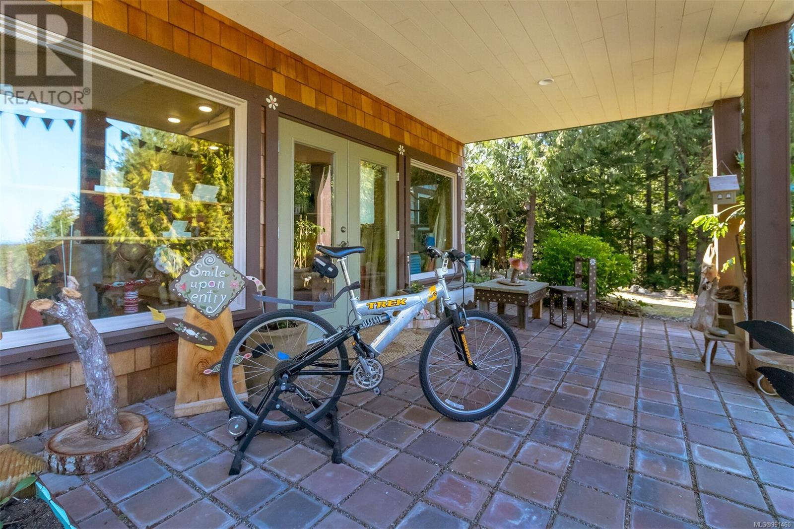 Property at 1860 Ashling Rd image 5