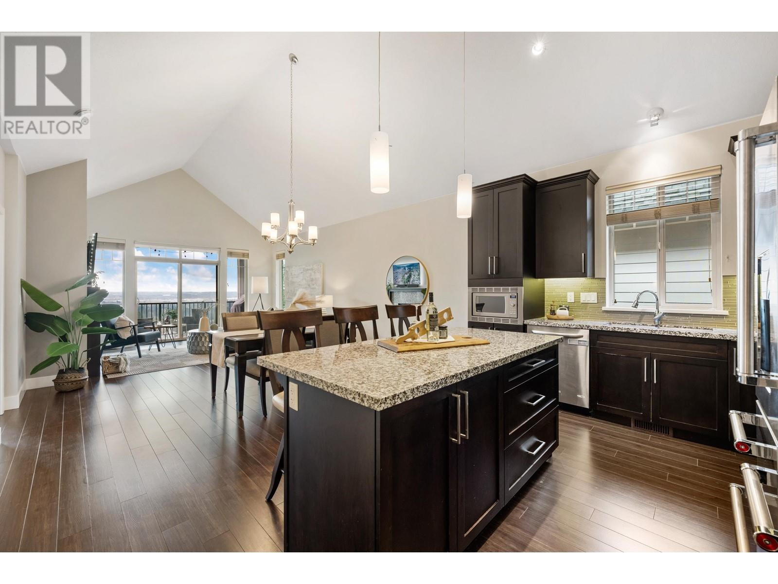 117 3450 David Avenue, Coquitlam, British Columbia  V3E 0J9 - Photo 7 - R2978808