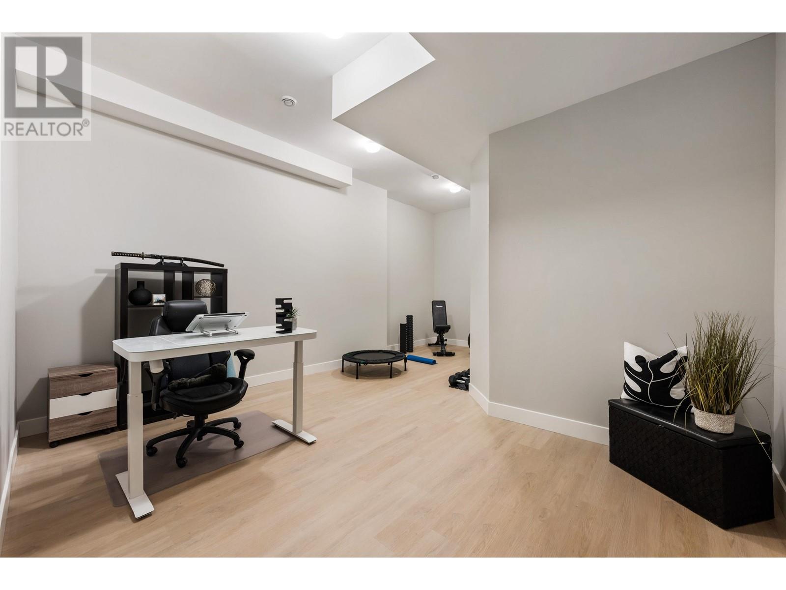 117 3450 David Avenue, Coquitlam, British Columbia  V3E 0J9 - Photo 31 - R2978808
