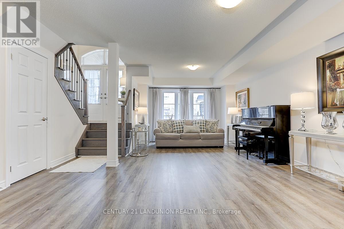 Property at 87 GRAND TRUNK AVENUE image 3
