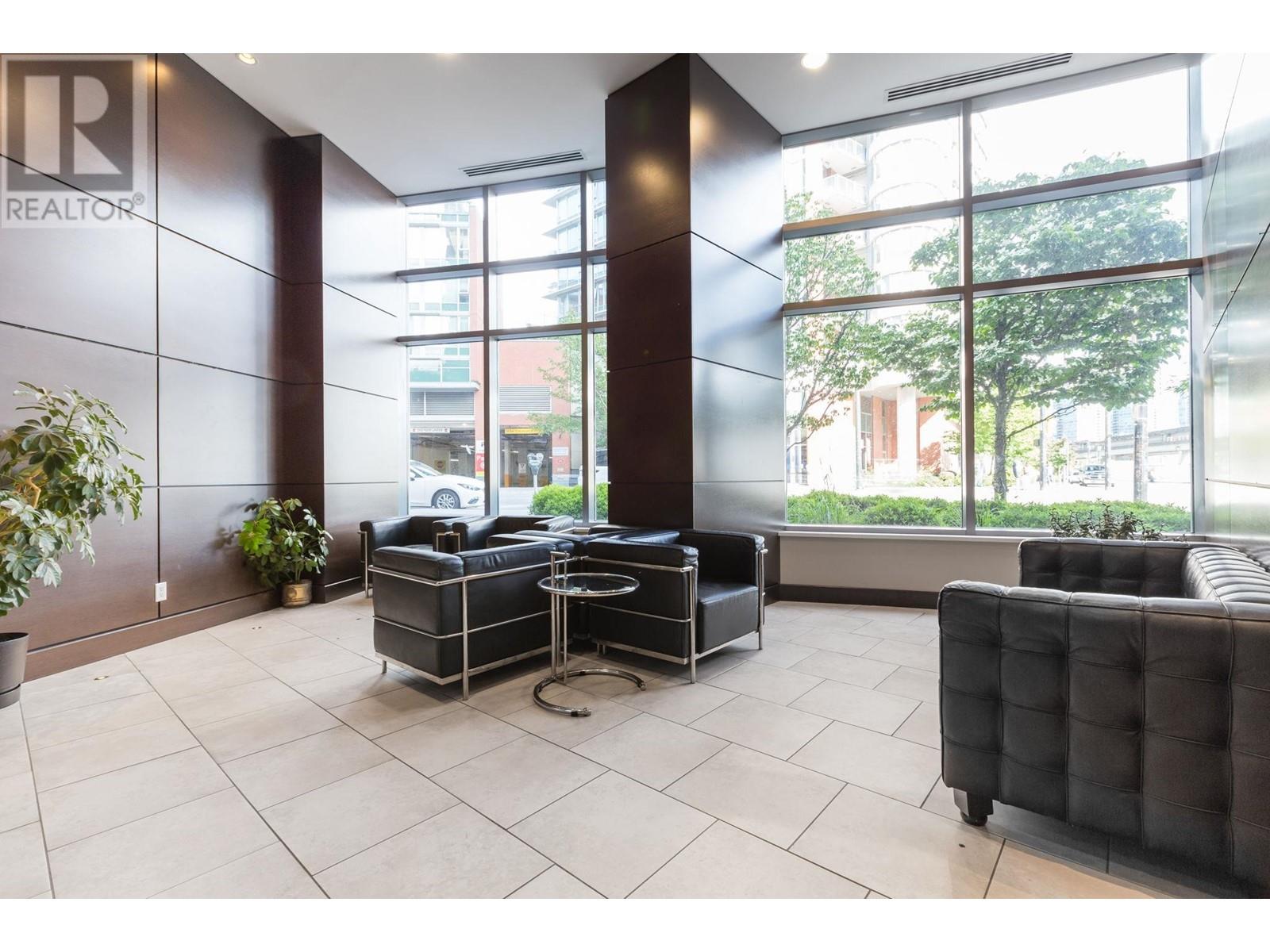 Listing Picture 29 of 31 : 1901 689 ABBOTT STREET, Vancouver / 溫哥華 - 魯藝地產 Yvonne Lu Group - MLS Medallion Club Member