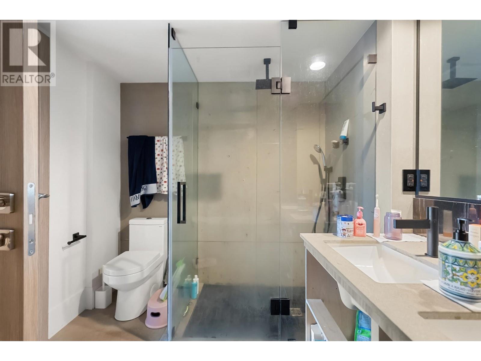 3d 328 Taylor Way, West Vancouver, British Columbia  V7T 2Y4 - Photo 12 - R2978859