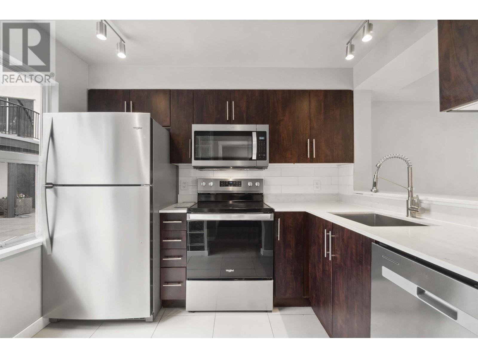 6 2880 W 4th Avenue, Vancouver, British Columbia  V6K 1R2 - Photo 13 - R2978861