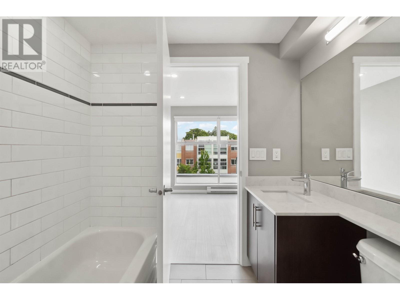 6 2880 W 4th Avenue, Vancouver, British Columbia  V6K 1R2 - Photo 22 - R2978861