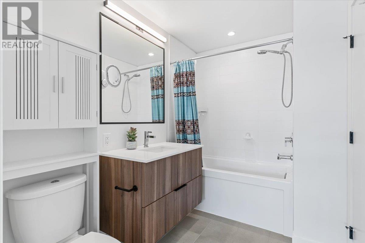 402 3229 St Johns Street, Port Moody, British Columbia  V3H 0M4 - Photo 16 - R2978866