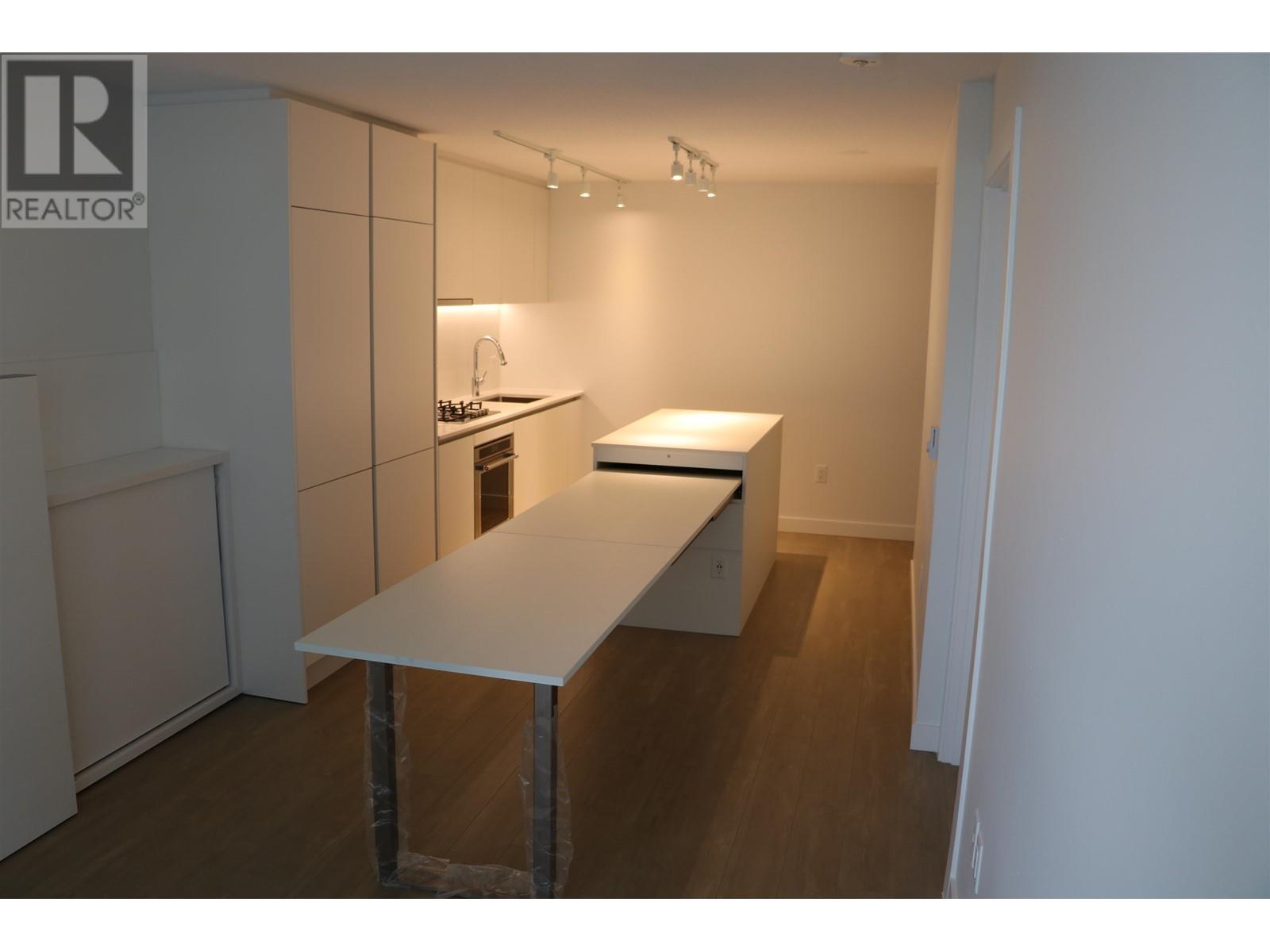 1808 908 Quayside Drive, New Westminster, British Columbia  V3M 0L4 - Photo 14 - R2978862
