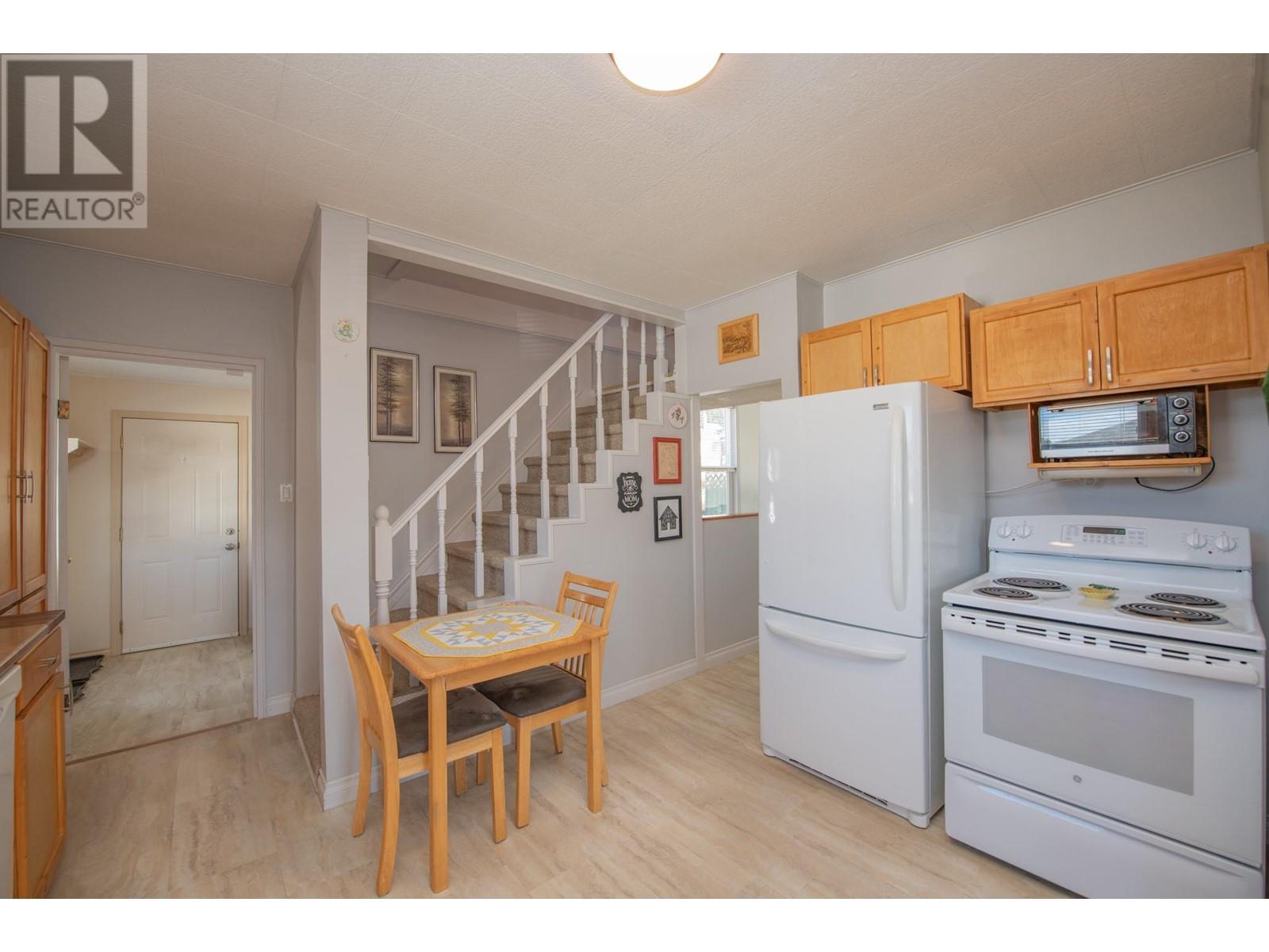 Property at 3603 23 Street image 5